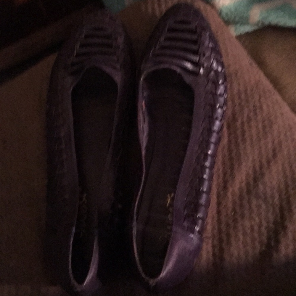 Dress shoes